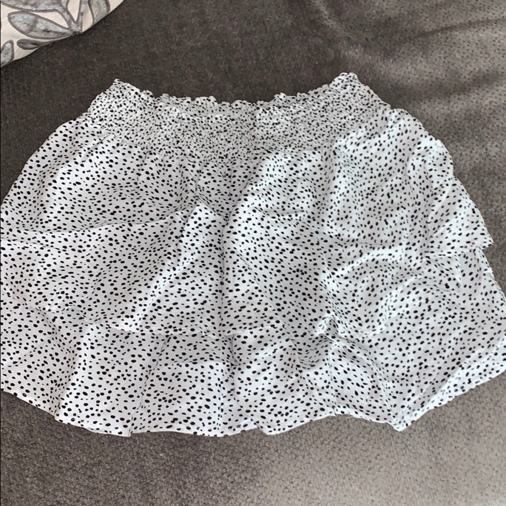 Ruffle skirt